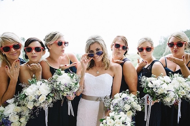 Sunglasses as Wedding Favors