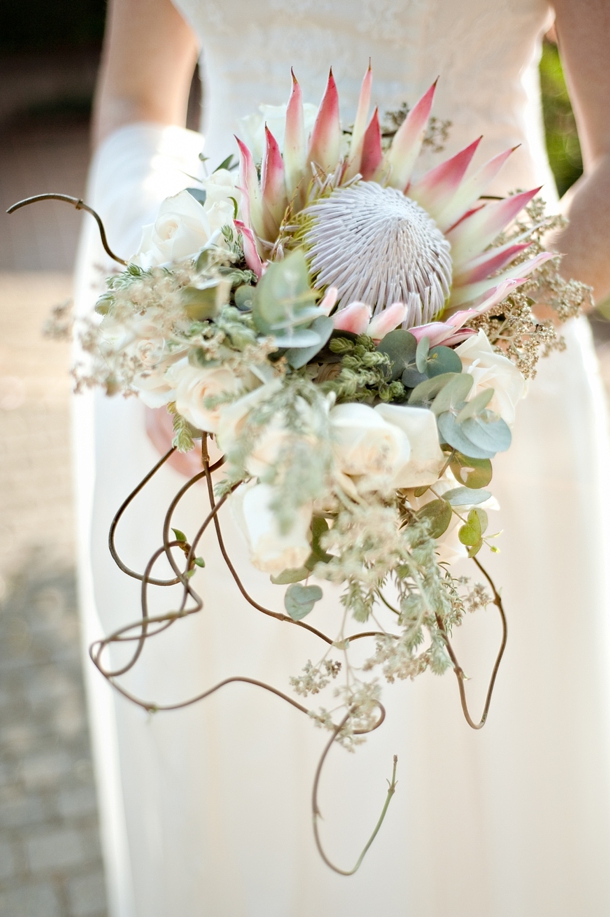 L&S006-protea-brunch-wedding-cc-rossler-bouquet