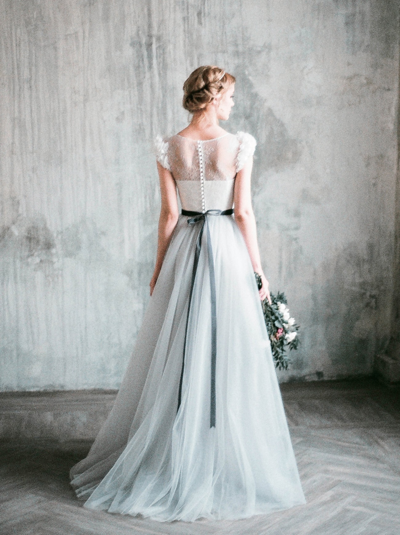 The Best Wedding Gown Style For Pear Shaped Women