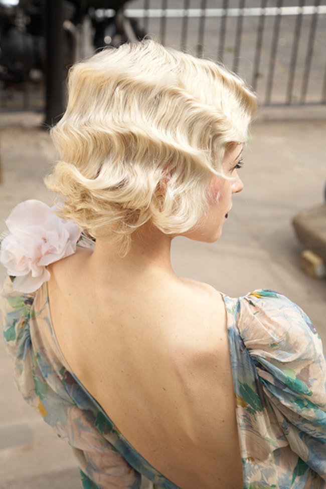 Great Gatsby Bridal Hairstyle Finger Waves