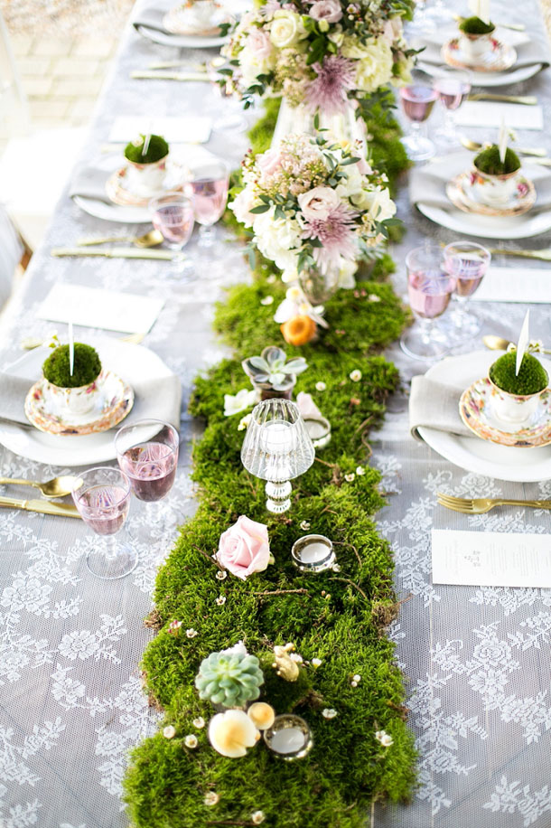 Moss wedding table runner | Credit: Anneli Marinovich