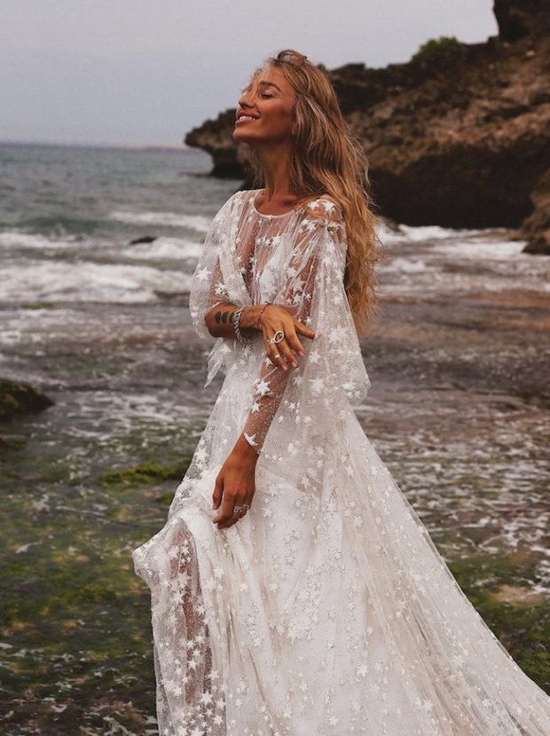 20 Romantic Bohemian Wedding Dresses from Etsy | SouthBound Bride