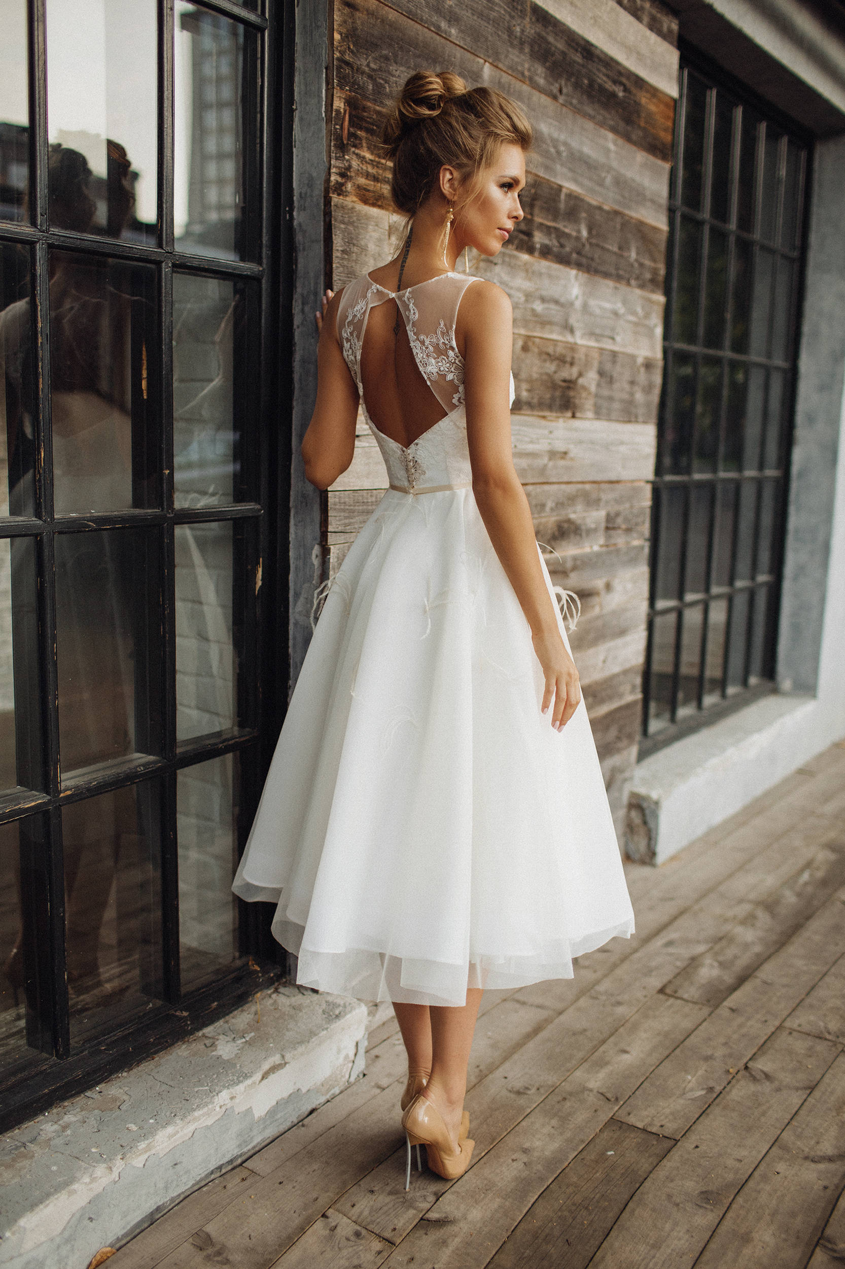 Wedding Dresses For Short Women Best 10 Wedding Dresses For Short Women Find The Perfect Venue