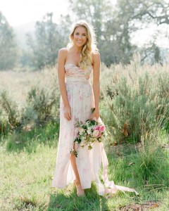 floral-print-pastel-bridesmaid-dresses (18)