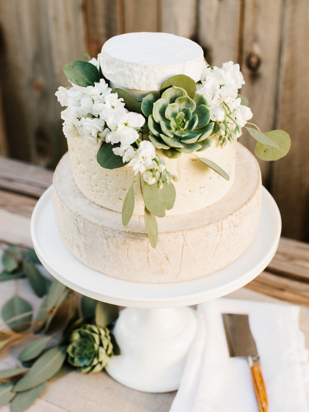 How to Make a Cheese Wheel Wedding Cake | SouthBound Bride