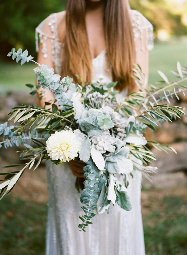 boho organic wedding bouquet