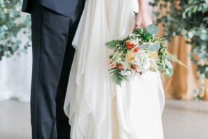 Peach & coral bouquet | SouthBound Bride | Credit: Alexis June Weddings