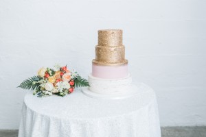 Pink & gold wedding cake | SouthBound Bride | Credit: Alexis June Weddings