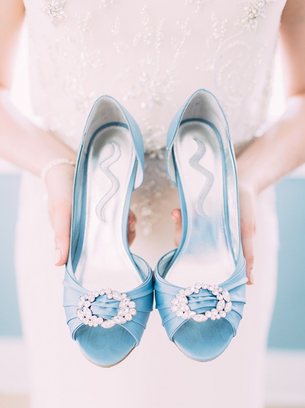 20 Something Blue Ideas for the Modern Bride | SouthBound Bride