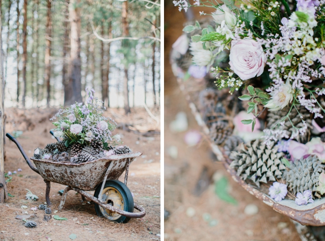 Wheelbarrow Rustic Wedding Decoration | Credit: Carolien & Ben (9