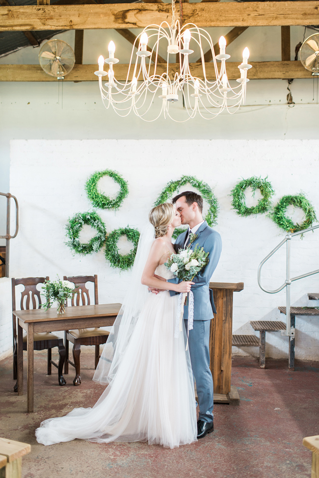 018-K&C Breezy Rustic Wedding by Leandri Kers