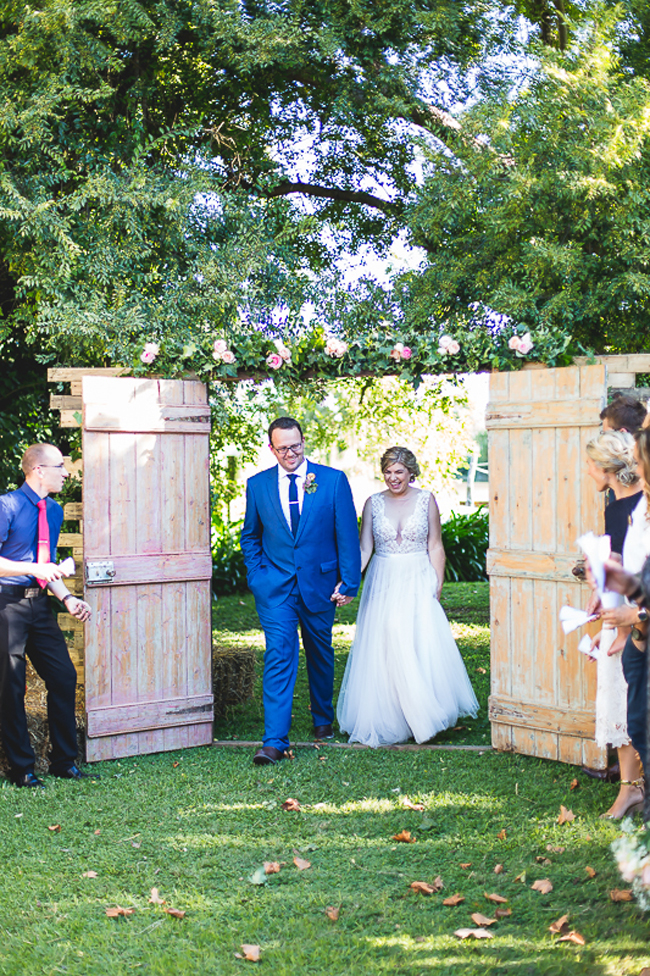 013-M&L Rustic Farm Wedding with Pops of Blue by LindaFourie