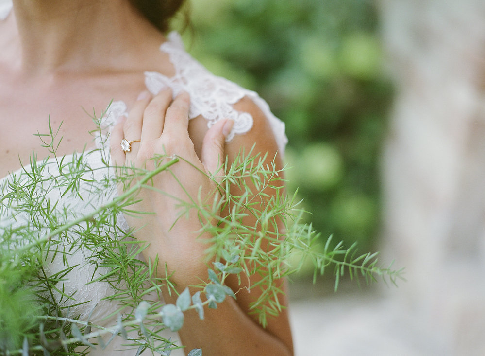 Susie Saltzman Diamond Engagement Ring | Credit: Magnolia & Magpie Photography