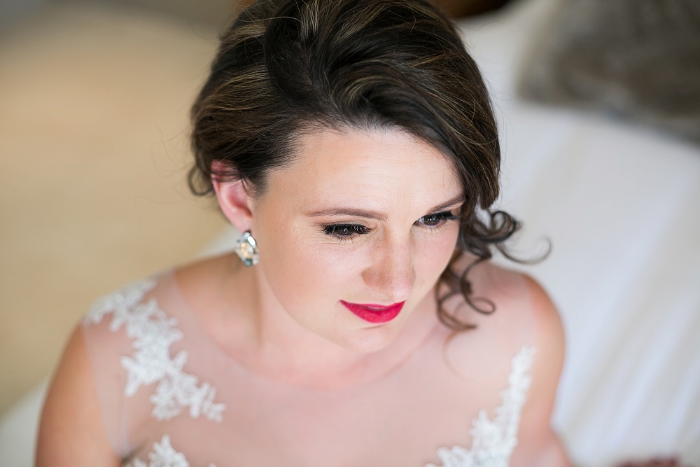 Bride with Red Lip | Credit: Karina Conradie