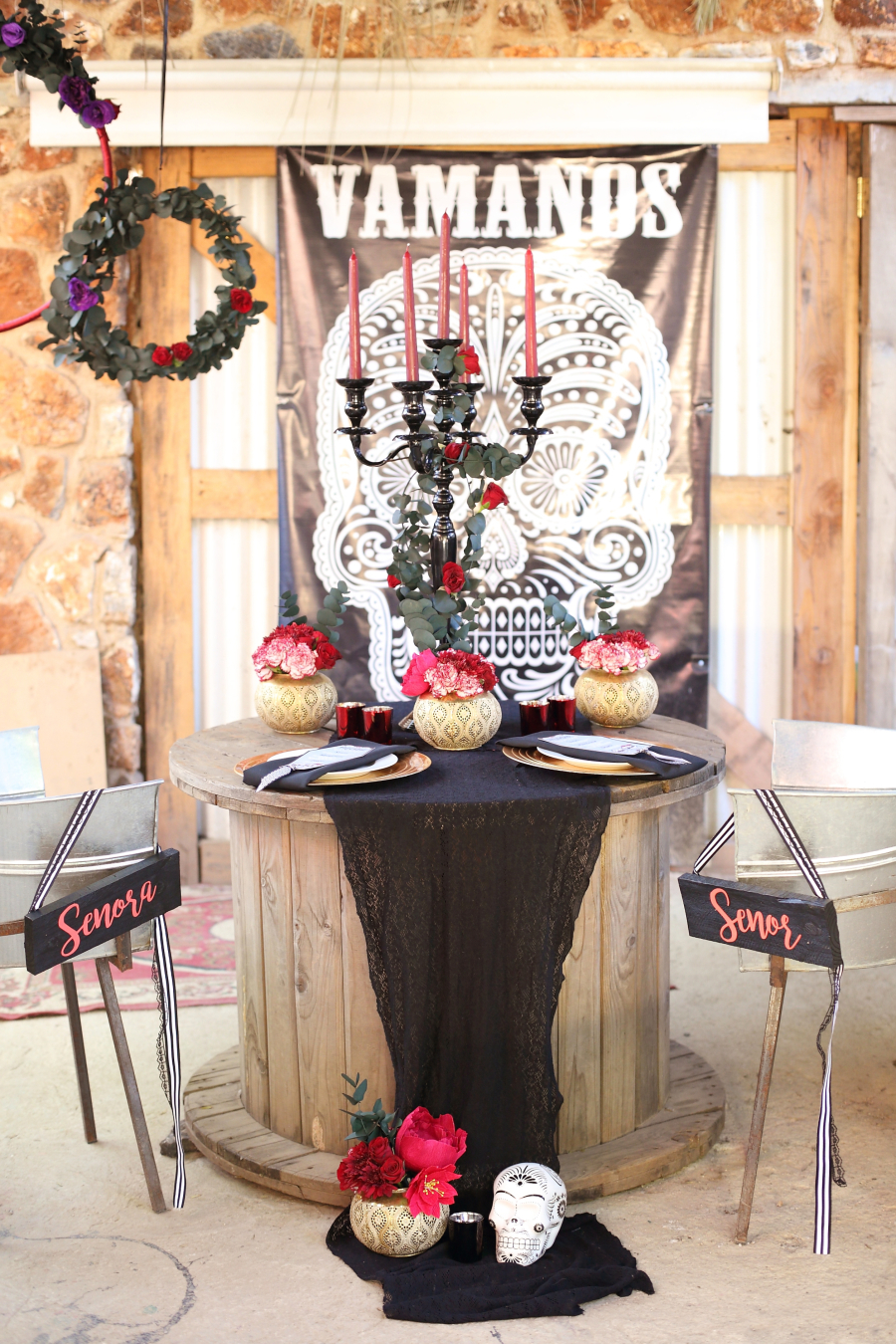 Día De Los Muertos Wedding Inspiration | Credit: Hello Love Photography