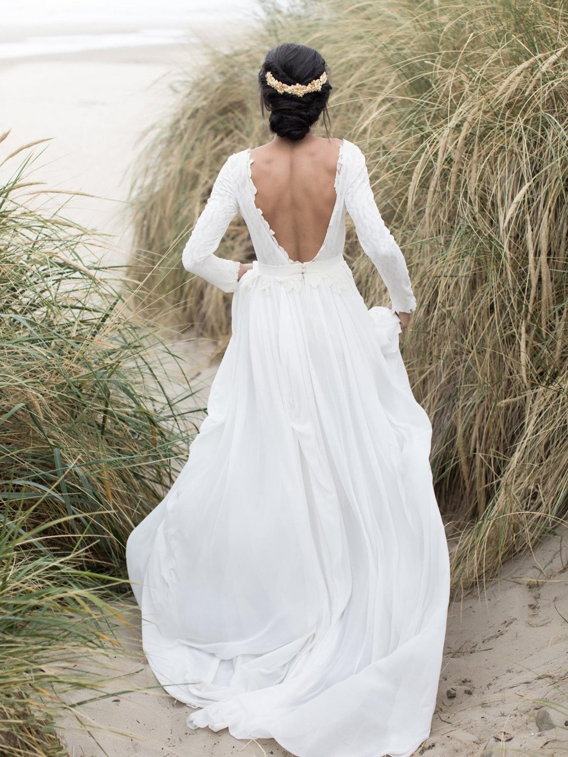 20 Romantic Ethereal Wedding Dresses