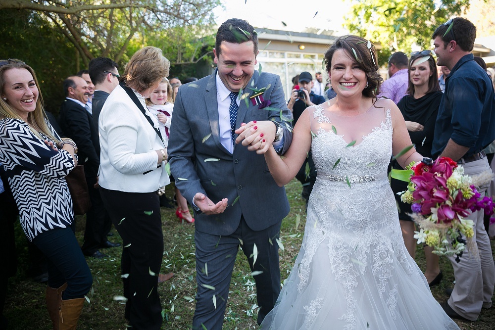 Confetti Toss | Credit: Karina Conradie