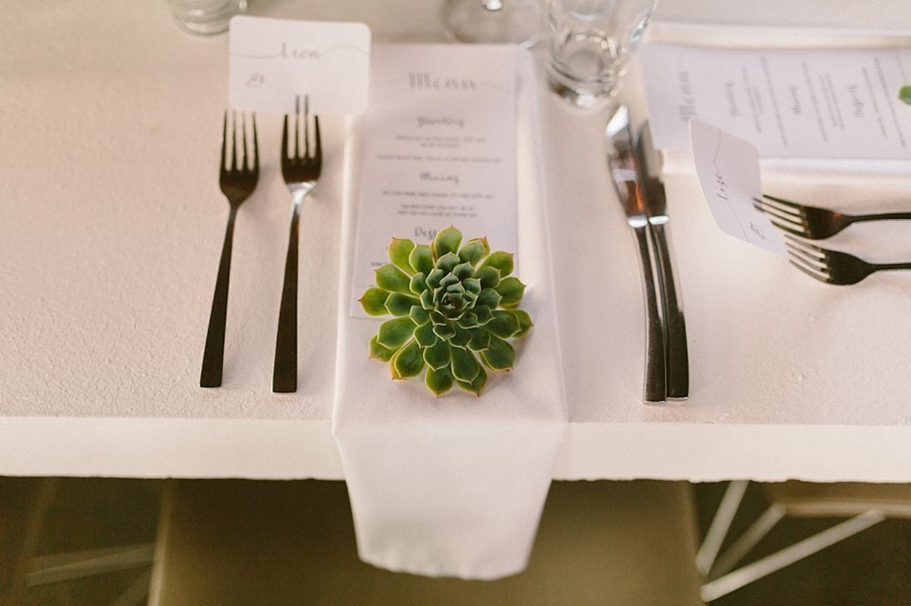 Succulent Place Setting | Credit: Kikitography