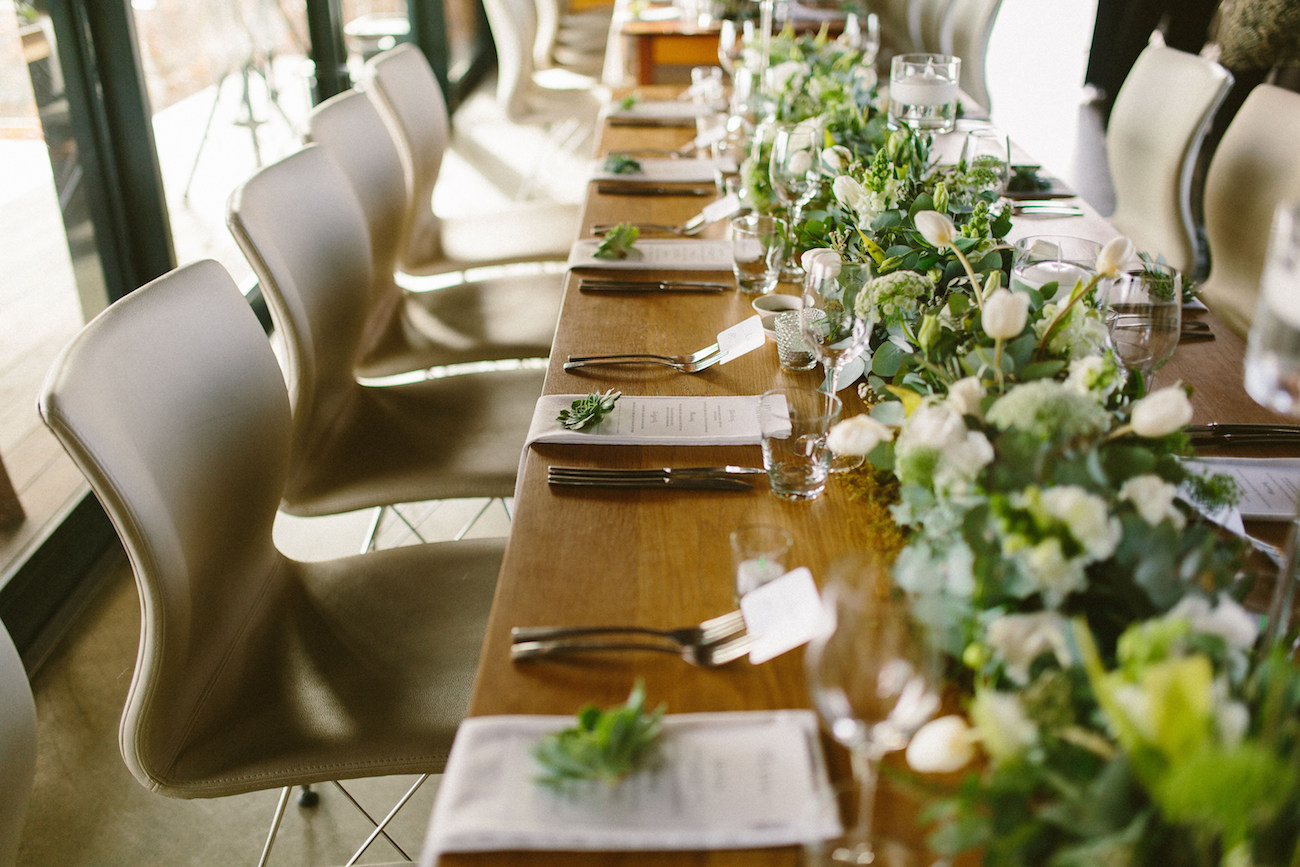 Greenery Table Decor | Credit: Kikitography