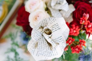 Book Page Paper Rose Centerpiece | Credit: Andries Combrink & Runaway Romance