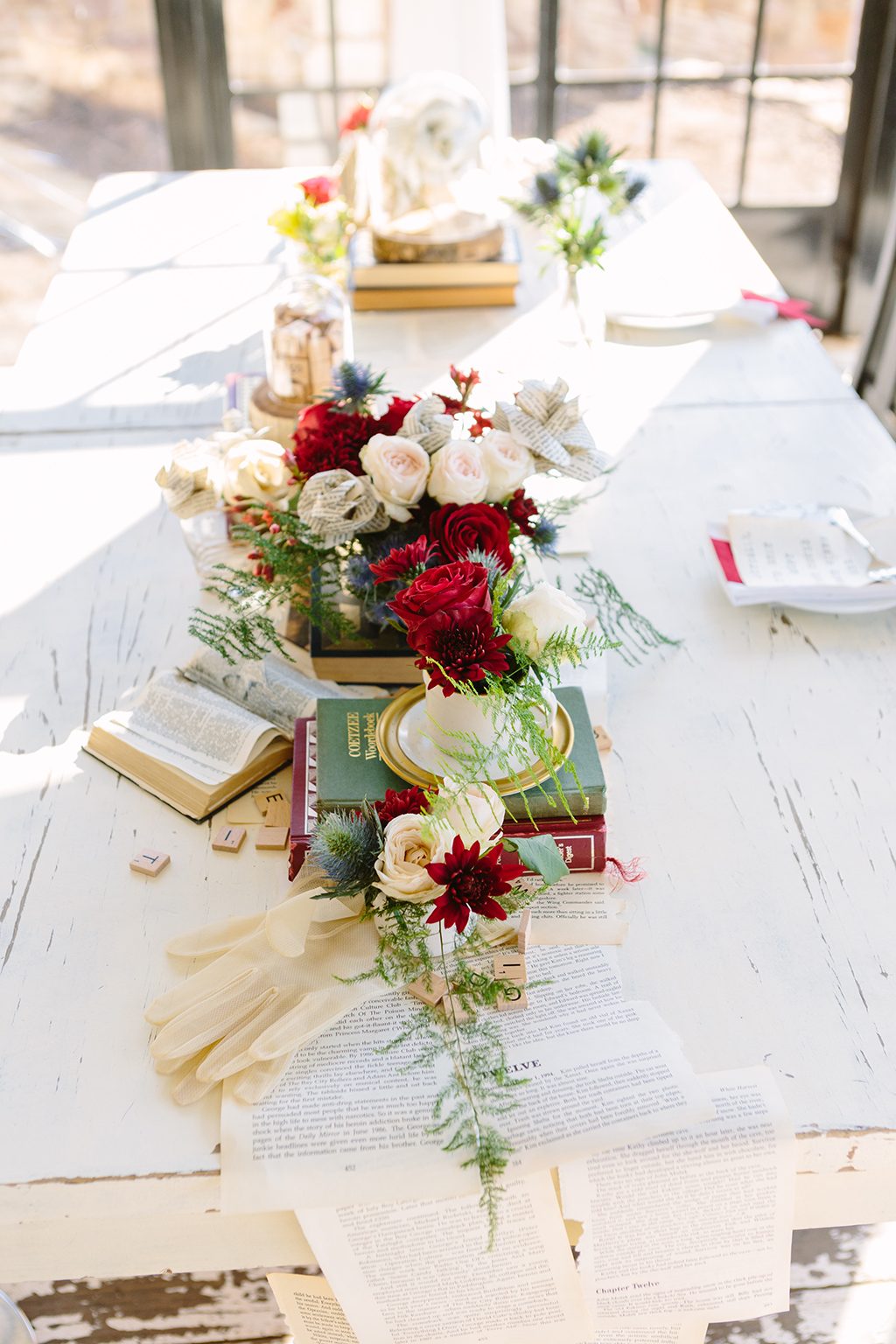 Book Themed Wedding Table Runner | Credit: Andries Combrink & Runaway Romance