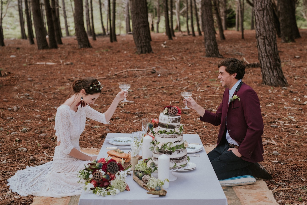 Woodlands Elopement Inspiration | Credit: Lad & Lass Photography