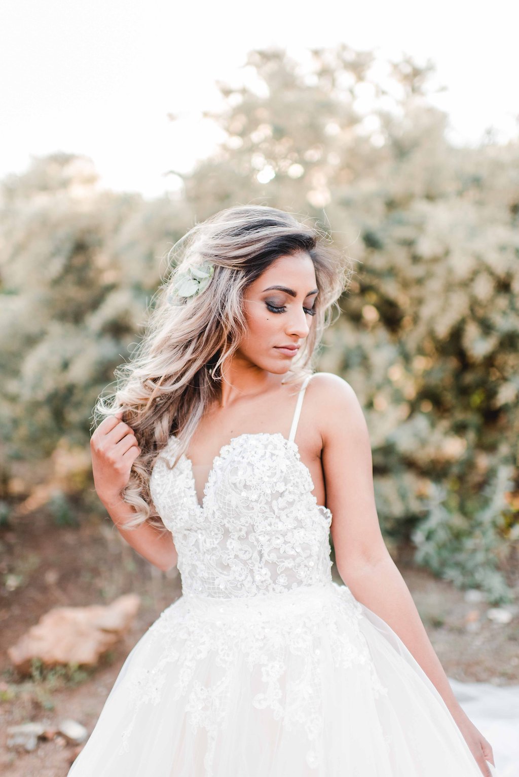 Glamorous Bride | Image: Carla Adel