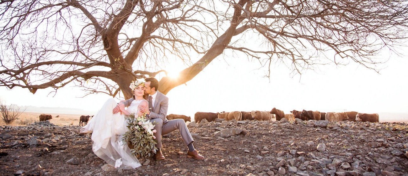 Copper, Pastel & Greenery Wedding | Image: JCclick