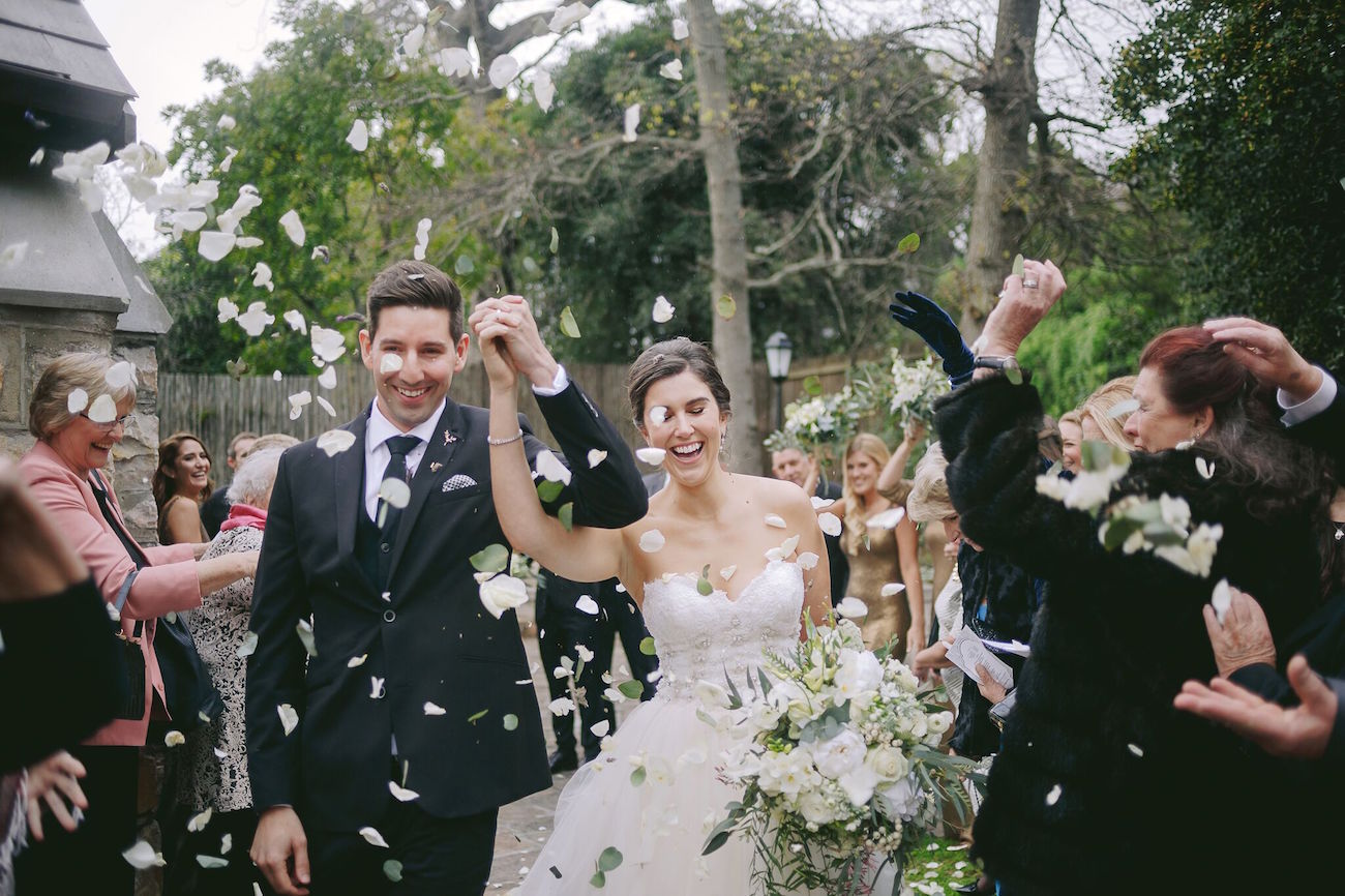 Confetti Toss | Credit: Jani B & Bright and Beautiful