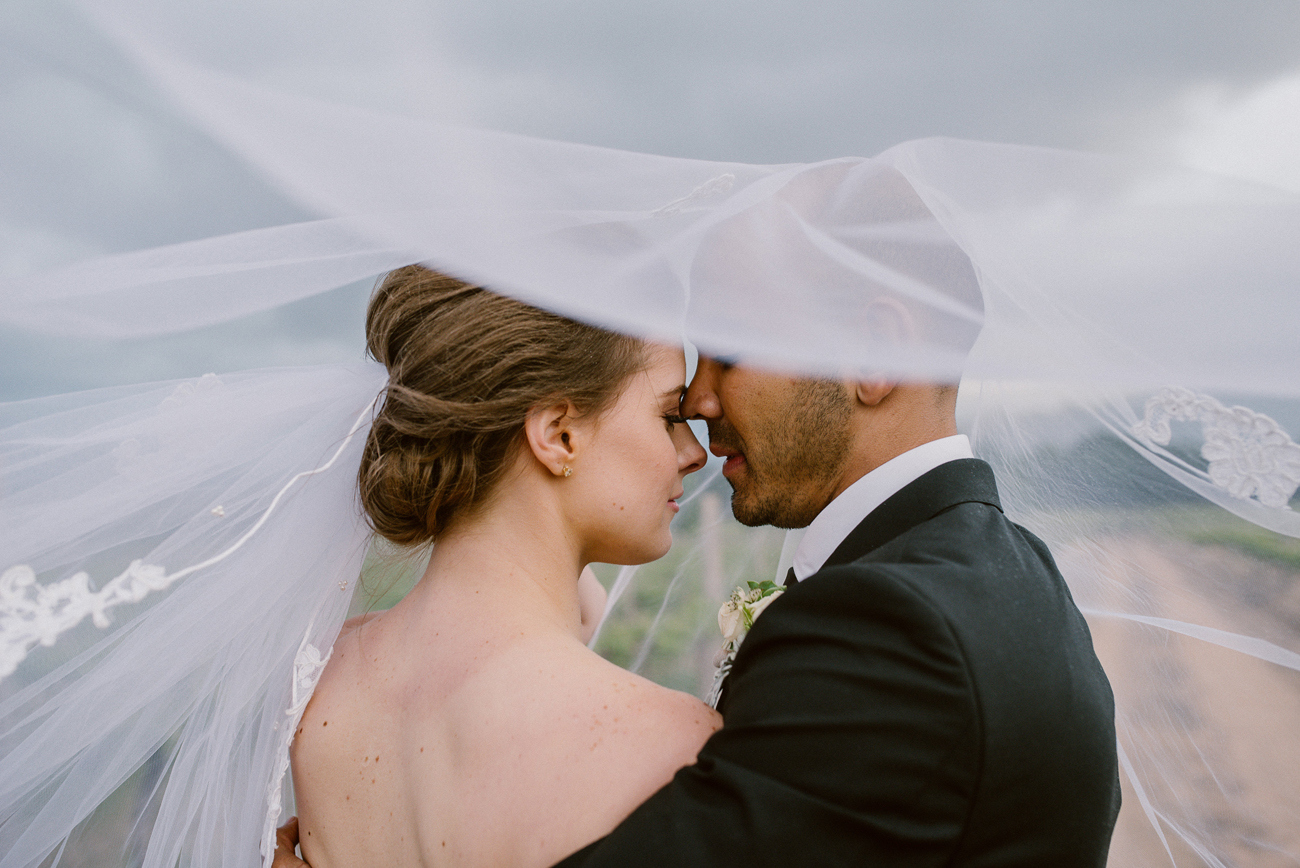 Chic Vineyard Wedding | Image: Lad & Lass Photography