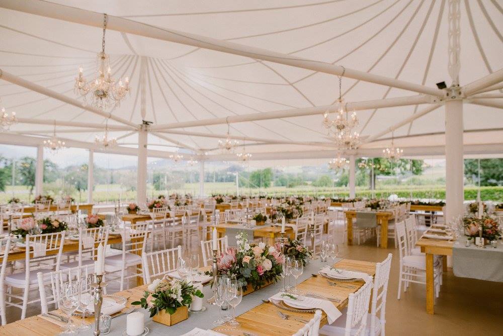 Chic Vineyard Wedding Reception | Image: Lad & Lass Photography