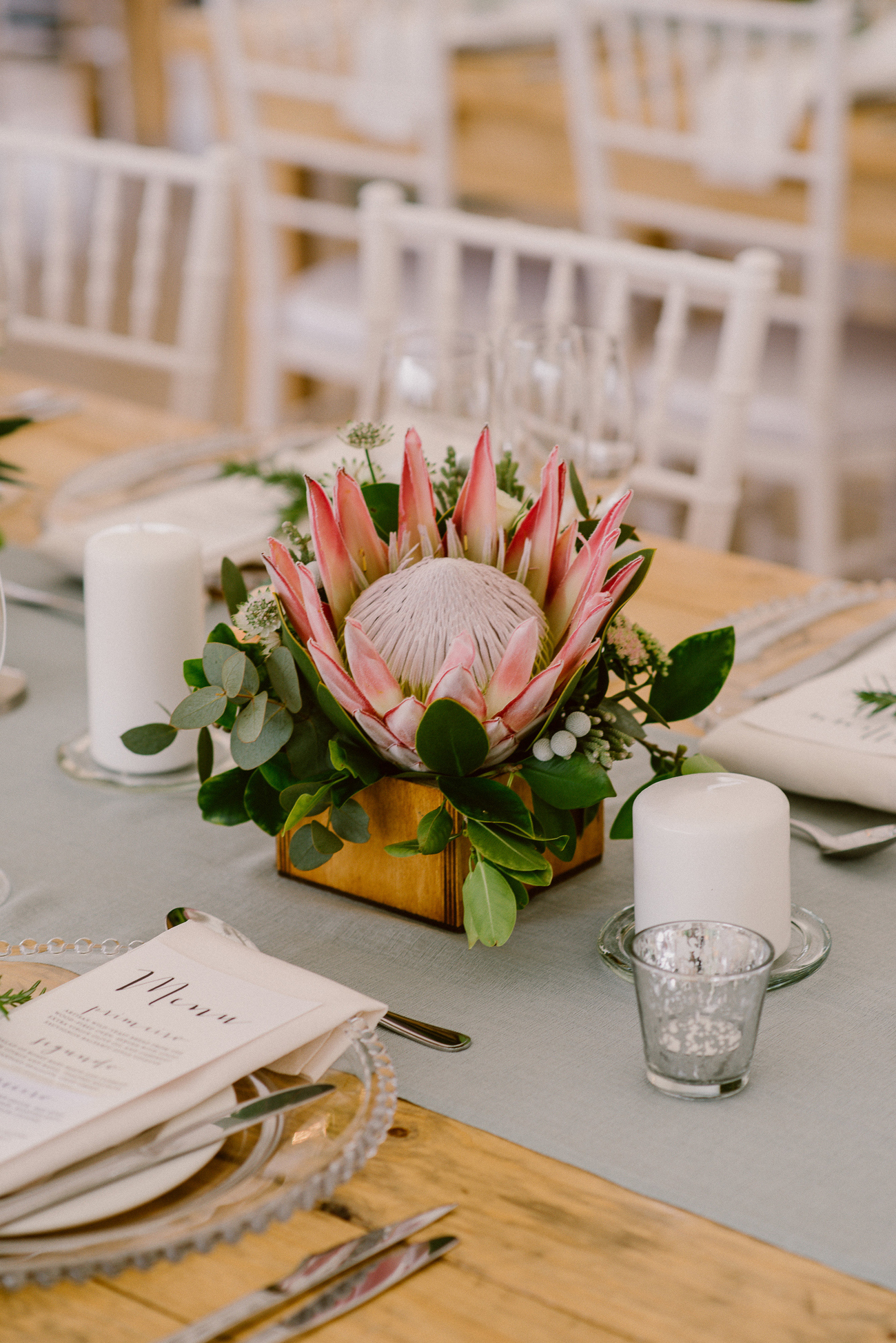 King Protea Centerpiece | Image: Lad & Lass Photography