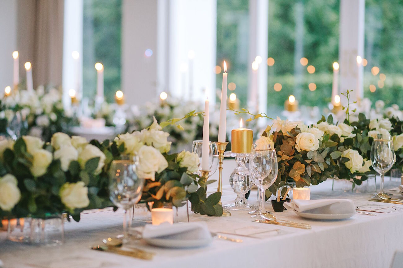 Vintage Glamour Winter Wedding Tablescape | Credit: Jani B & Bright and Beautiful