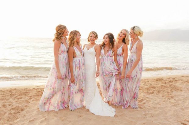 10 Beautiful Bridesmaid Looks For Beach Weddings Southbound Bride 3234