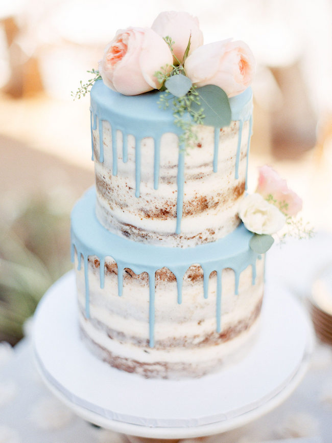 red velvet semi-naked half-dressed wedding cake with fresh red roses and  strawberries. Red and whi… | Wedding cake red, Red velvet wedding cake,  Naked wedding cakes