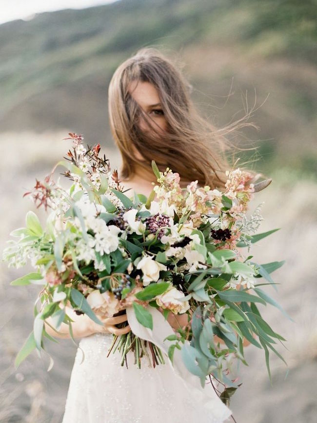 20 Elegant Rustic Wedding Bouquets Southbound Bride 0853