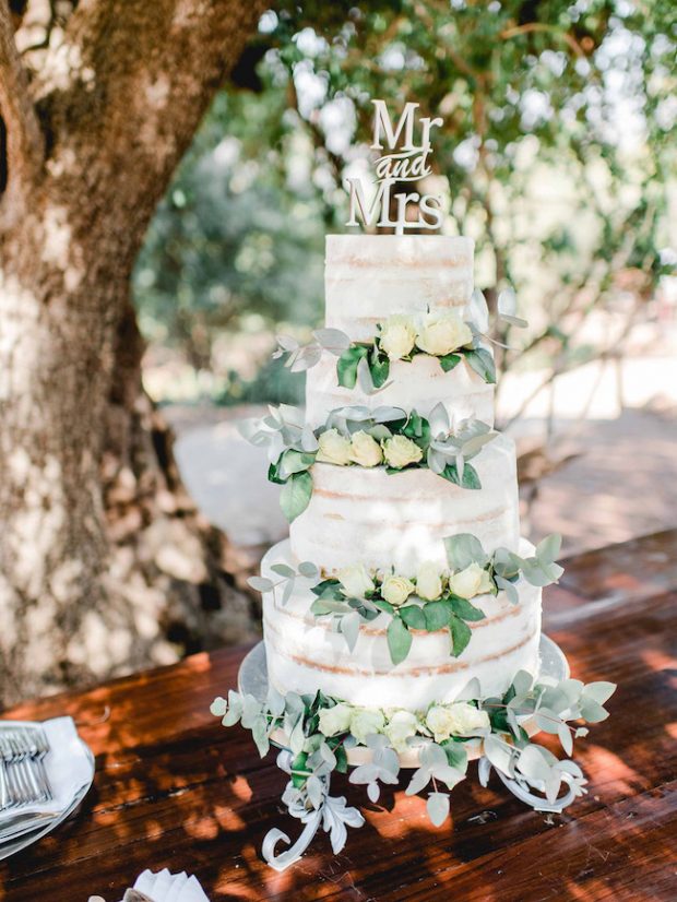 20 Stunning Semi Naked Wedding Cakes Southbound Bride