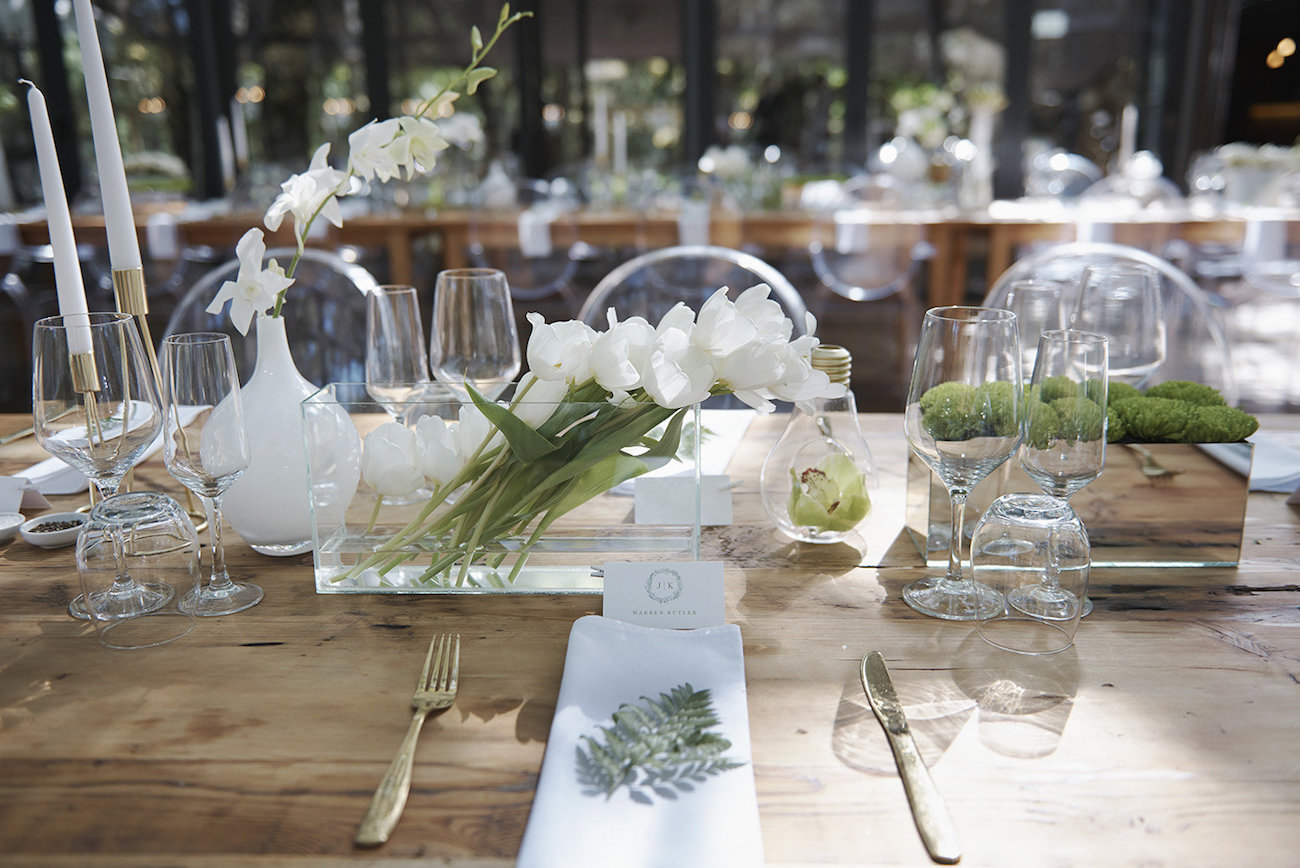 Green and White Floral Centerpieces | Image: Knit Together Photography