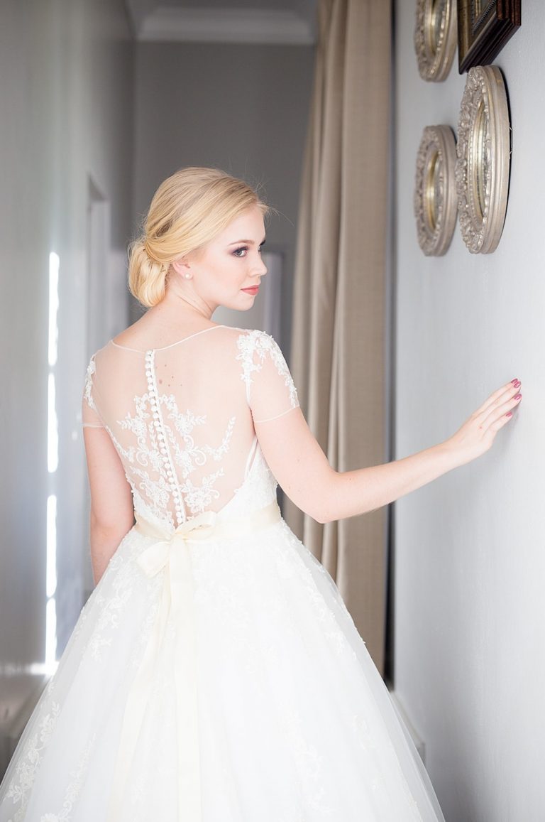 Timeless Bridal Elegance Wedding Inspiration by Samantha Jackson 