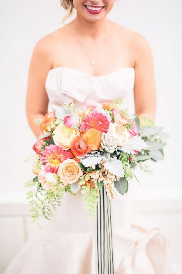 20 Bright Wedding Bouquets Southbound Bride 6730