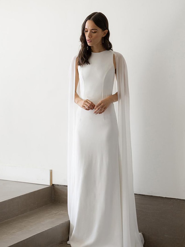 20 Simple Minimalist Wedding Dresses Southbound Bride 6265