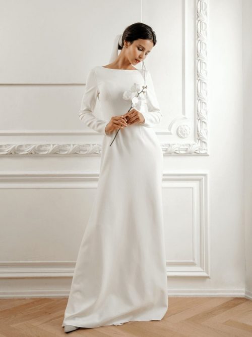 20 Simple Minimalist Wedding Dresses Southbound Bride 1493