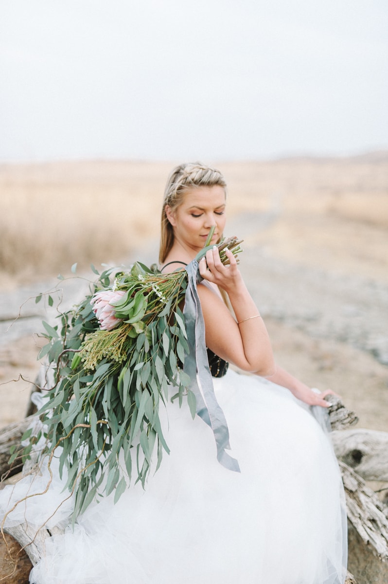 Luxury Safari Wedding Inspiration by Oh Happy Day & Bright Girl ...