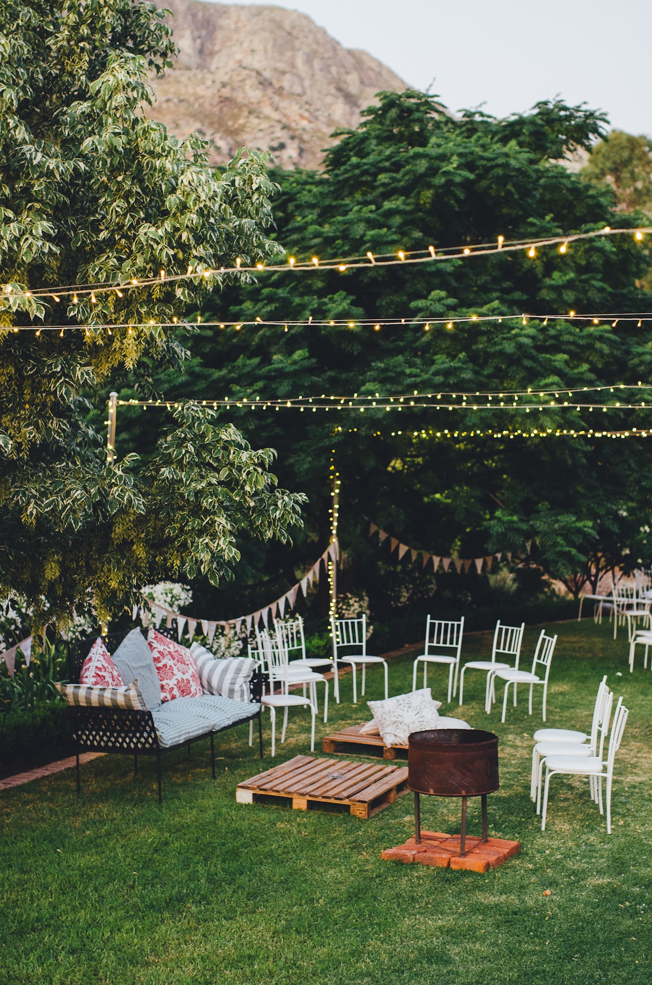 Outdoor Wedding Reception | Credit: Yeah Yeah Photography