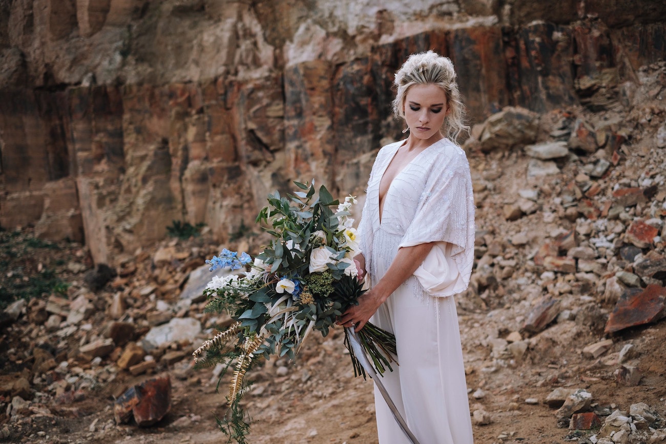 Loose Wedding Bouquet | Atmospheric Wedding Inspiration | Credit: The Shank Tank