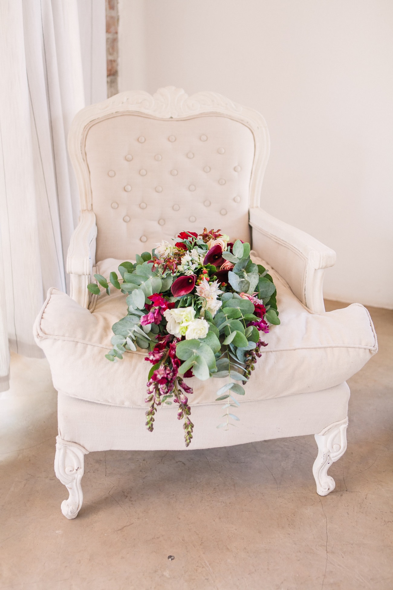 Jewel Tone Bouquet | Joyous Jewel Tone Winter Wedding | Credit: Dust and Dreams Photography