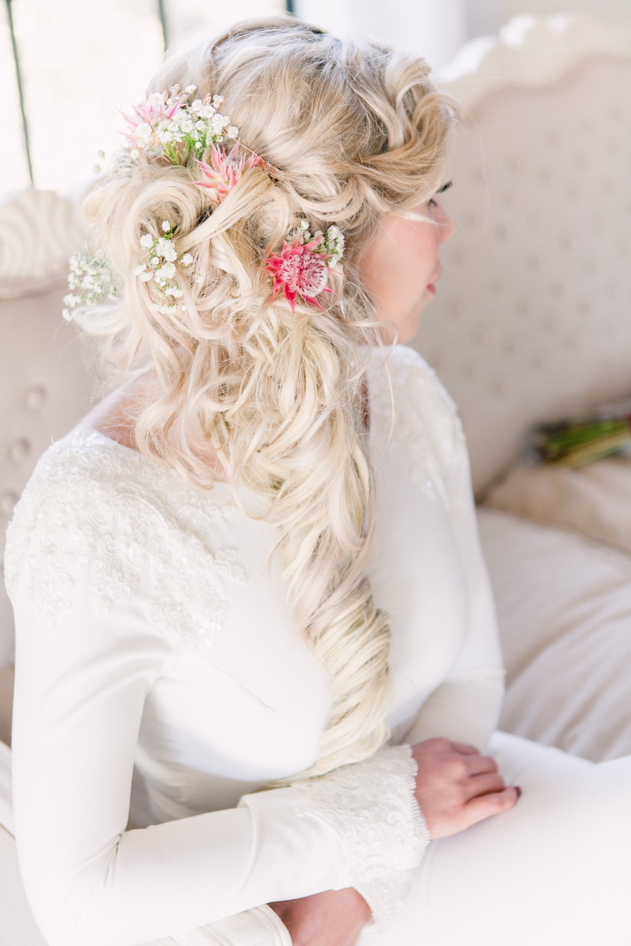 Floral Ponytail | Joyous Jewel Tone Winter Wedding | Credit: Dust and Dreams Photography