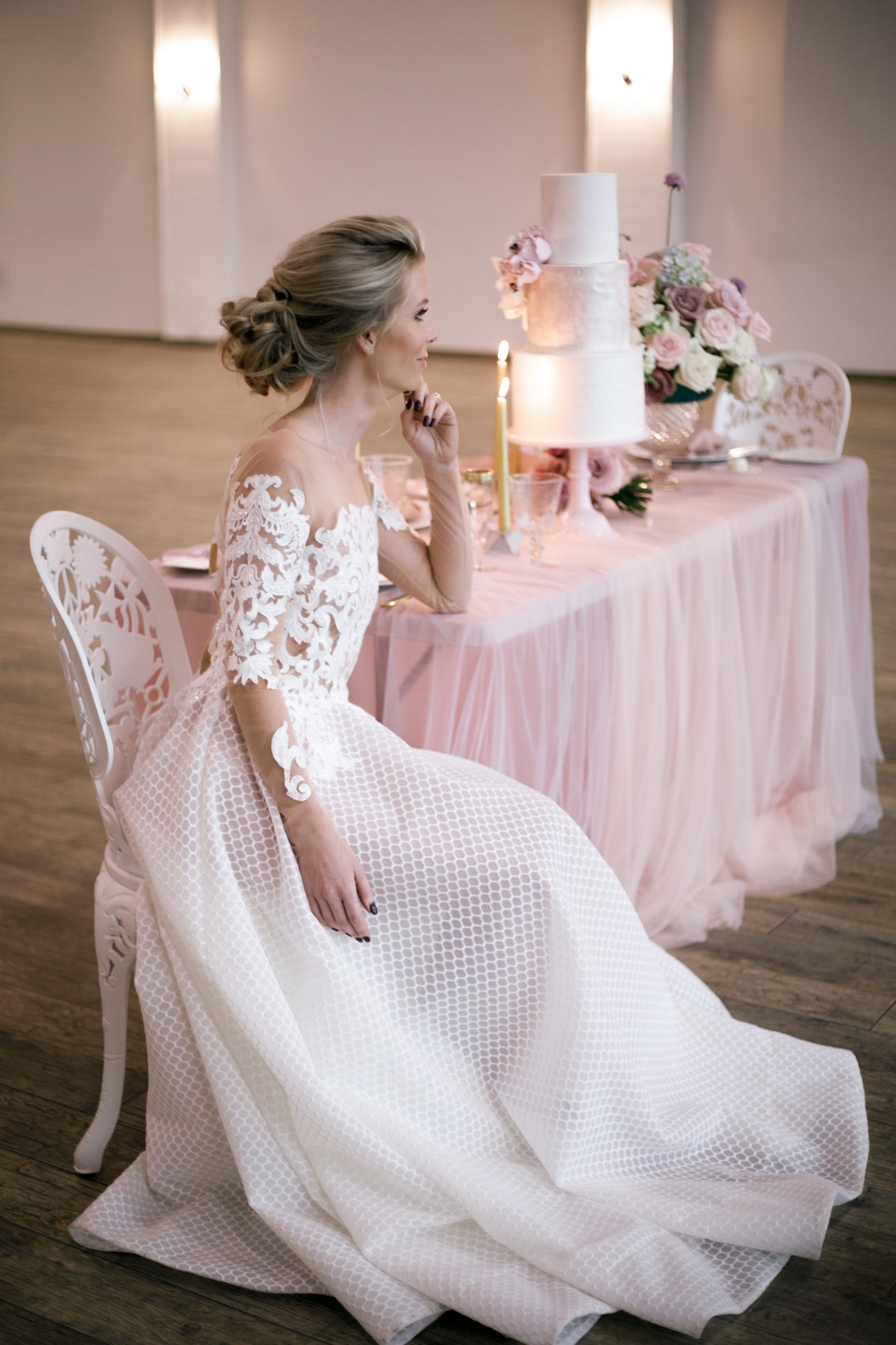 Wedding Dress with Honeycomb Skirt and Lace Sleeve Bodice | Credit: Jessica Notelo (32)