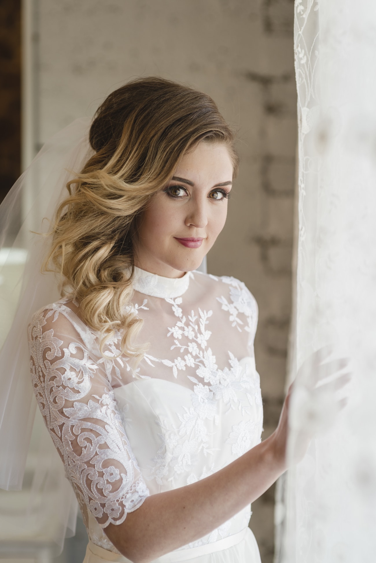 Lace Victorian Neckline Sleeve Wedding Dress | Credit: Wynand van der Merwe (9)