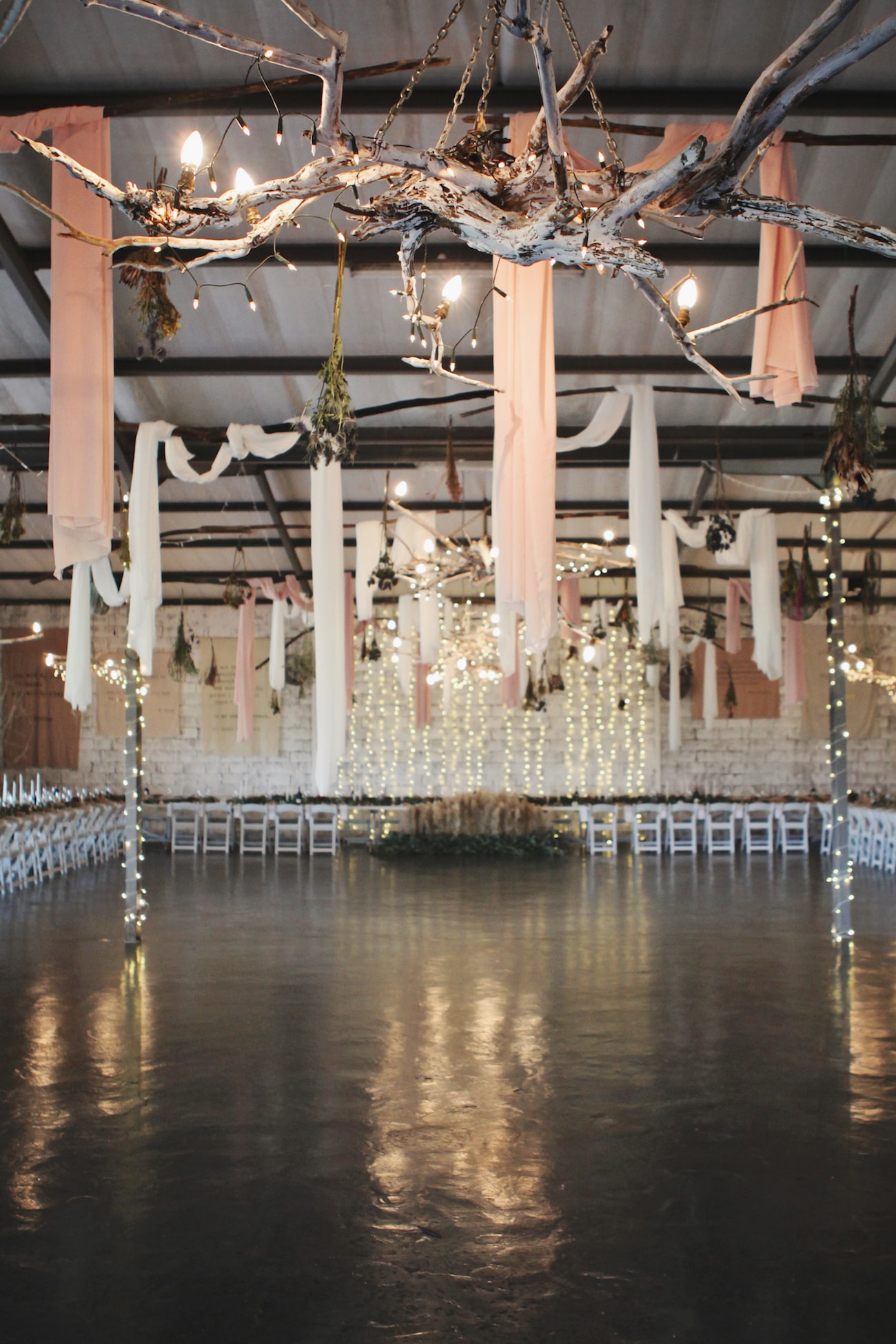 Boho Luxe Wedding with Draping | Credit: Carmen Roberts (24)